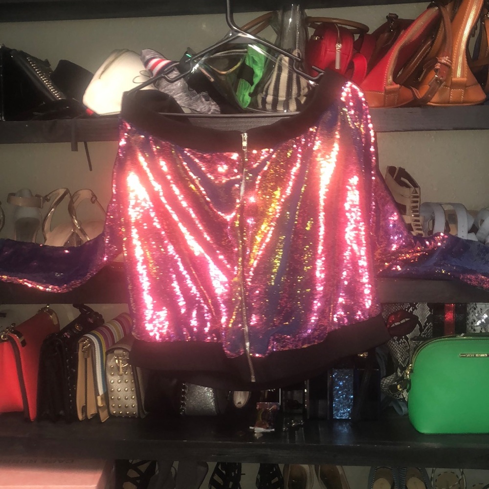 Off shoulder Sequins bomber jacket 🔥🔥🔥🔥